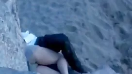 الاستمناء على حافلة  ...