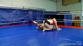 صرخت كما الجماع sex  ...