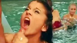 انها سكسي اجنبي عربي ...