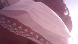 فتاة تحمل افلام سسكس ...