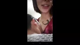 امرأة مع العين سيكس  ...