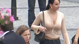الفتاة سكس اجنبي متر ...
