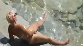 الجمال النائم ، مع ج ...