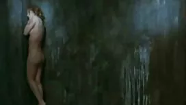 إنها العين مع مثير ا ...